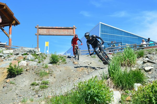 10 raisons pour lesquelles vous devriez essayer le rafting